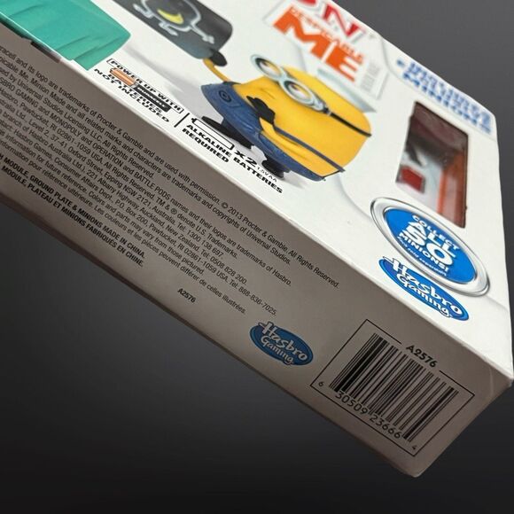 2013 Operation Game Despicable Me 3 Edition COMPLETE WORKS - Picture 7 of 9